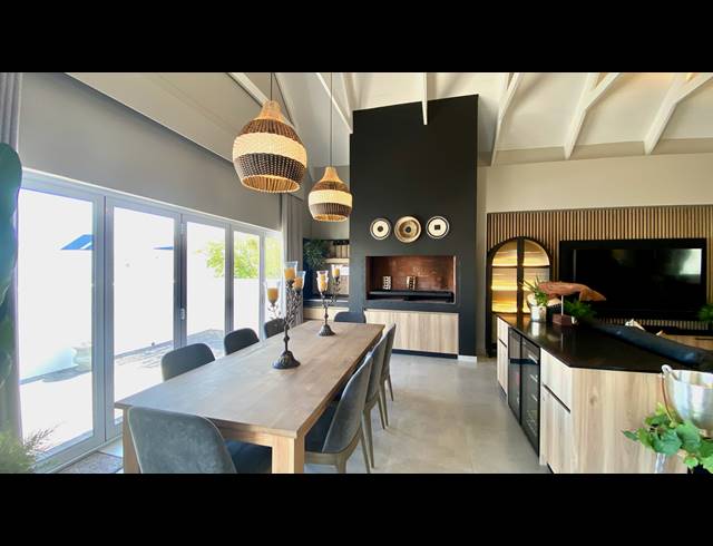 3 BEDROOM HOUSE FOR SALE IN LAMPIESBAAI